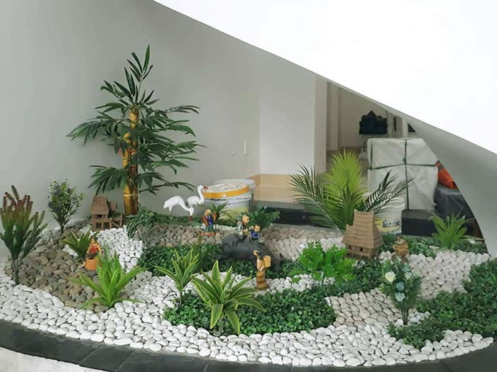 Sự kết hợp của hai bông hoa giữa canh xanh và cay